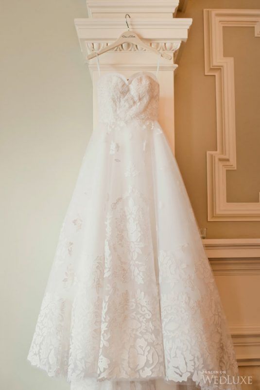 Oscar de la Renta 12E04 Nearly Newlywed Oscar de la Renta 12E04 Nearly Newlywed