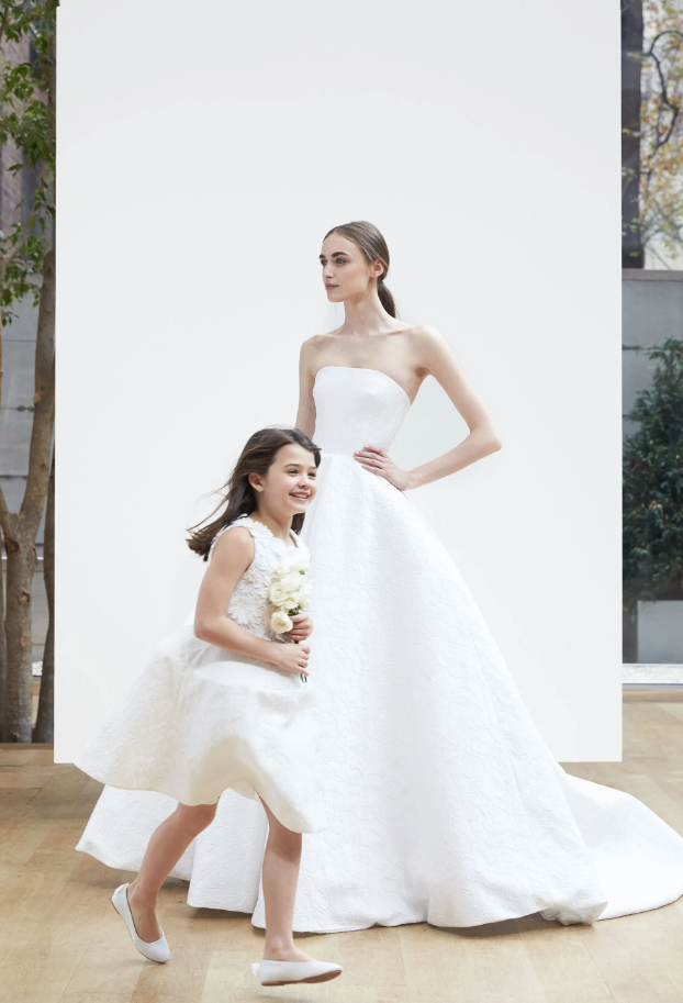 Oscar de la Renta 2018 spring bridal collection London Nearly Newlywed
