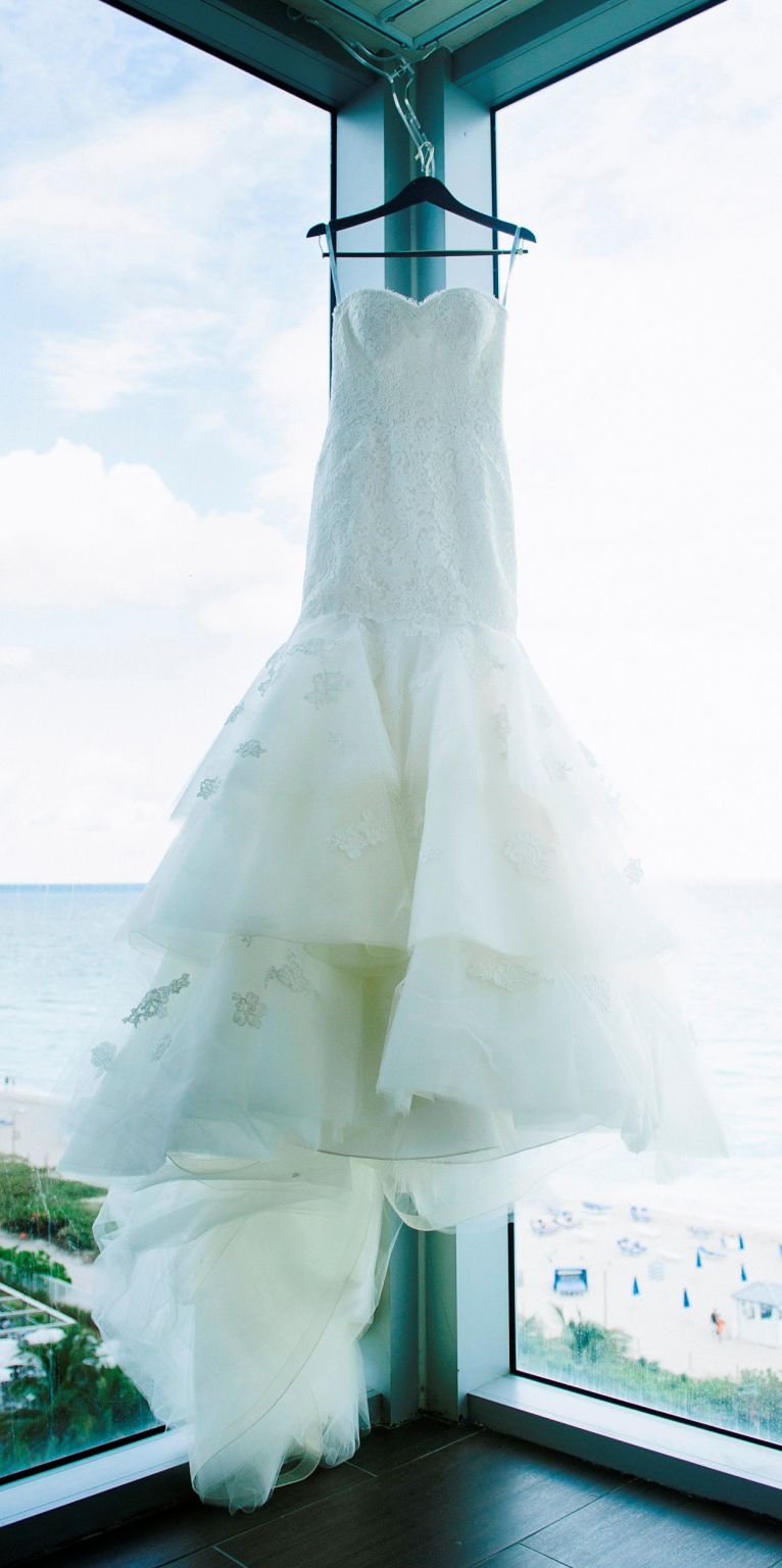 Oscar de la Renta Bridal 2013 – Nearly Newlywed, image size:766x1536