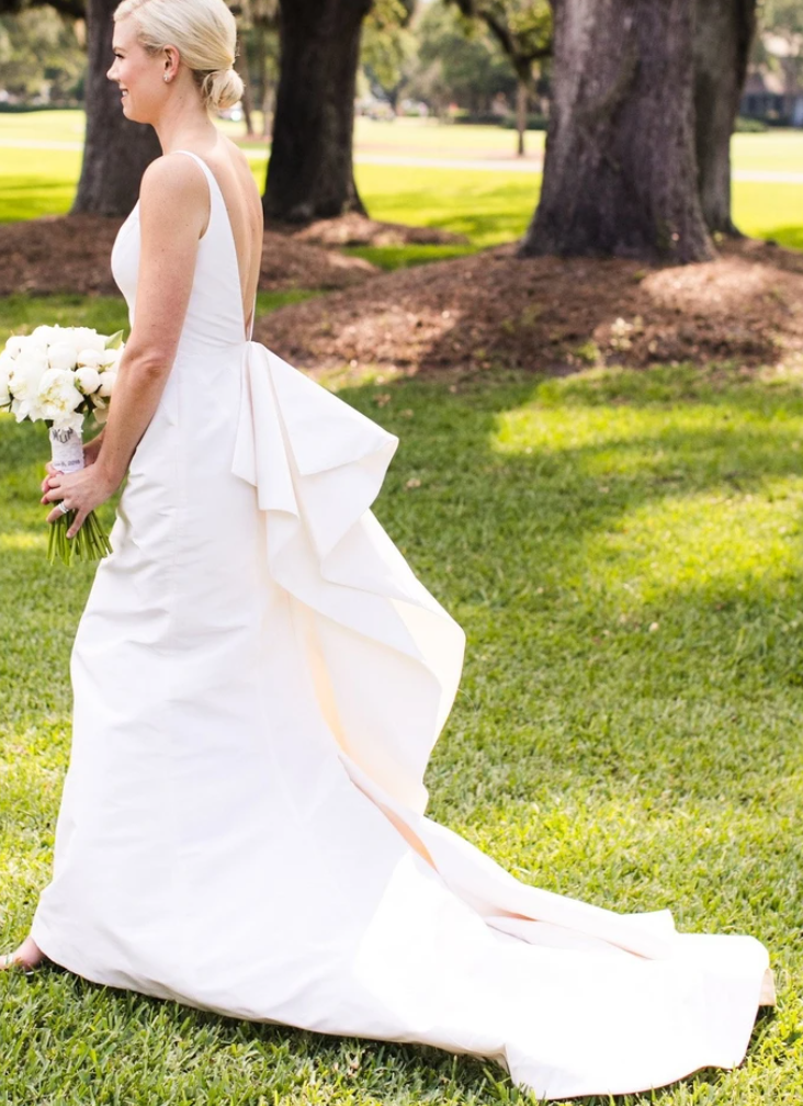 Oscar de la renta landon wedding dress clearance