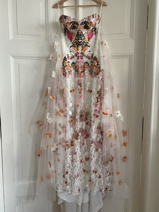 Other Inspired by Rue de Seine Cora