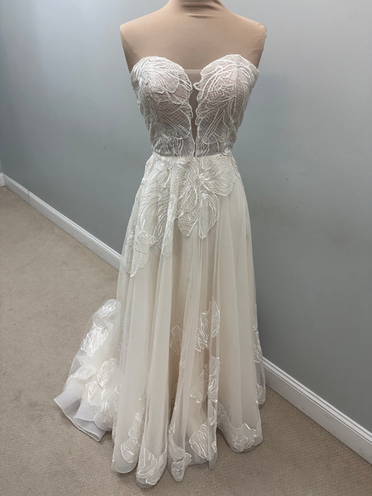 Private Collection 6004