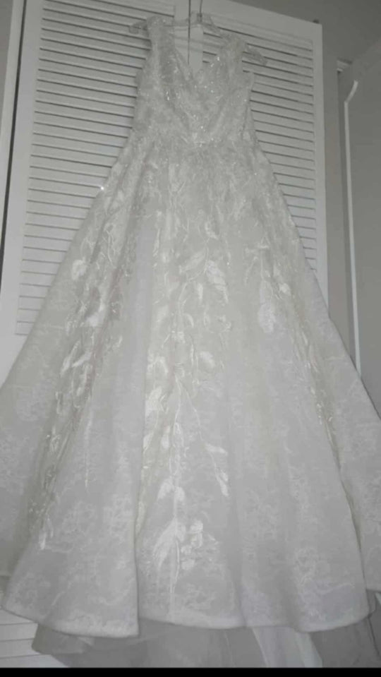 Pronovias 9475