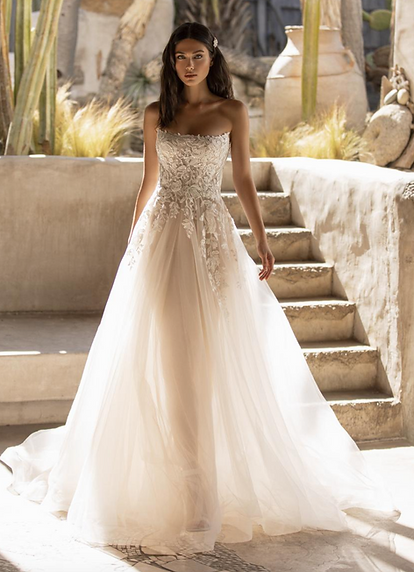 Pronovias Baker