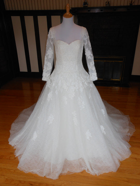 Pronovias Bour