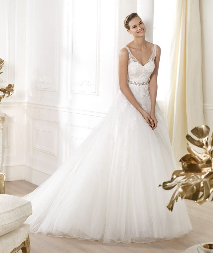 Pronovias Lauris – Nearly Newlywed
