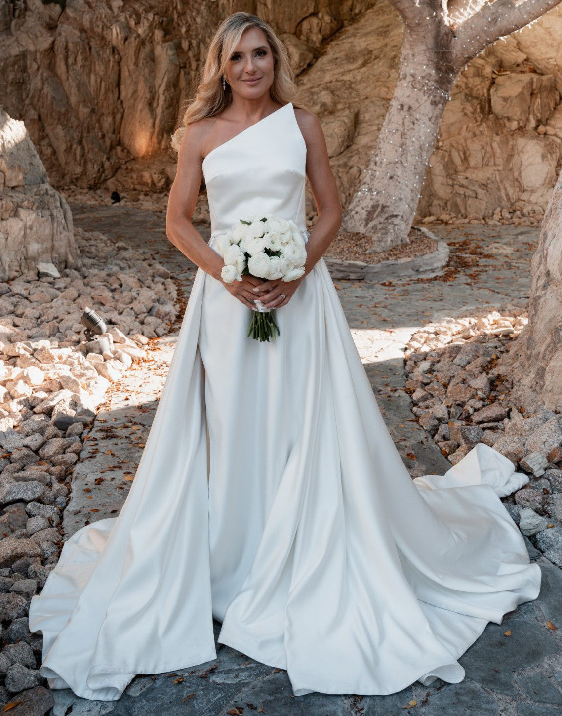 Pronovias Nora – Nearly Newlywed
