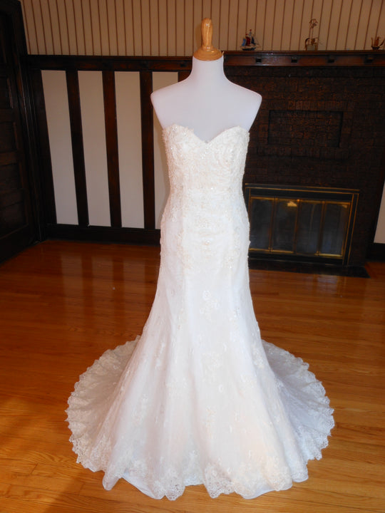 Pronovias