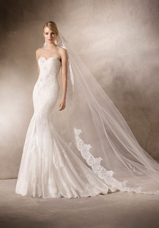 Pronovias