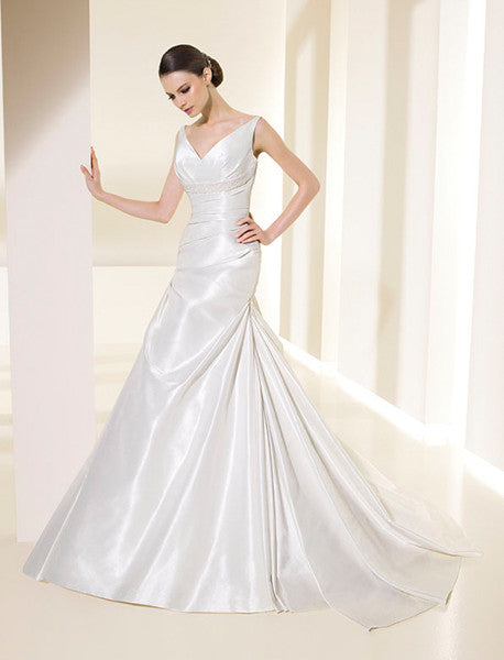 Pronovias 5018