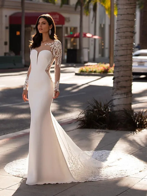 Pronovias Bacall – Nearly Newlywed