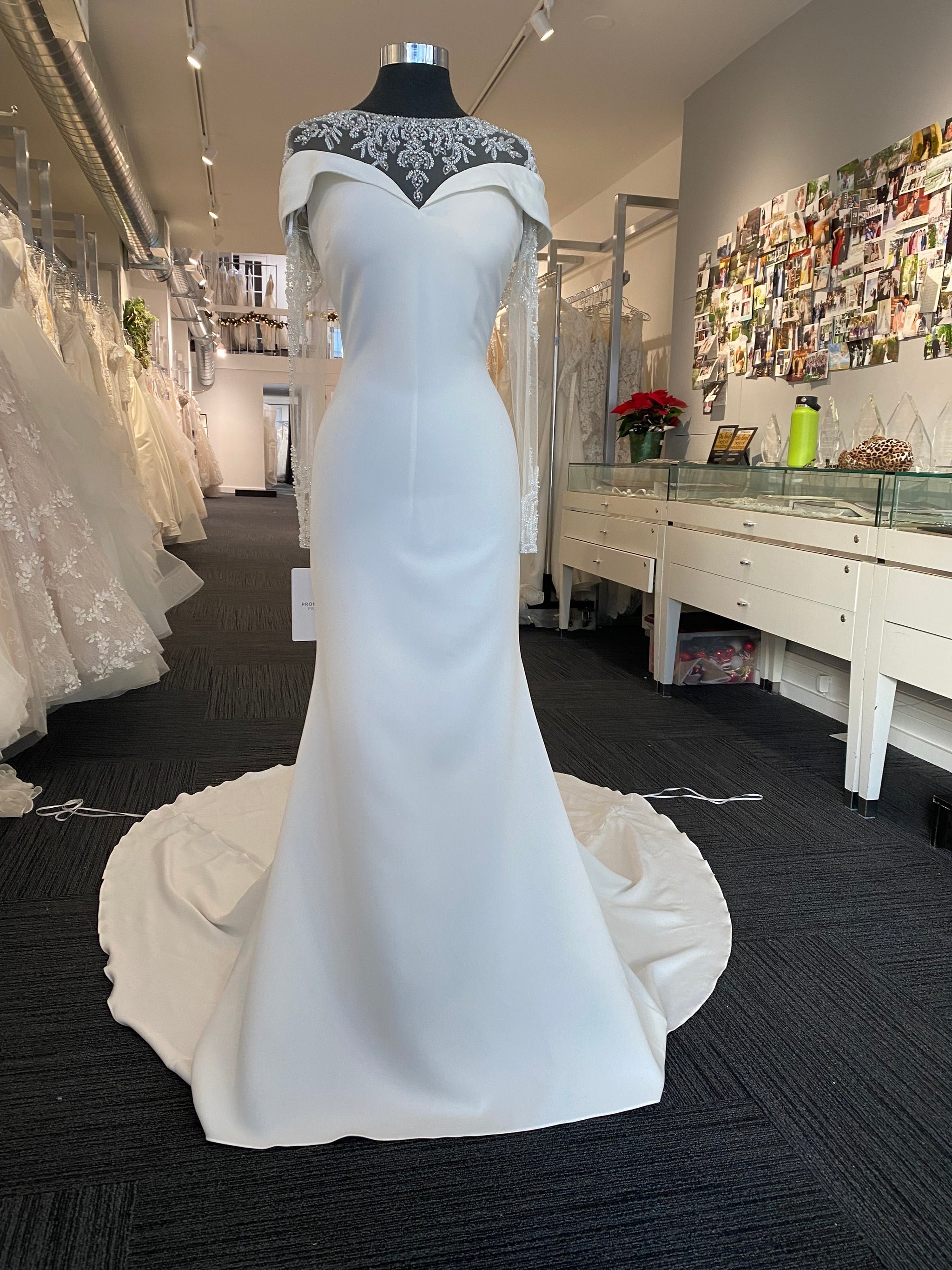 Pronovias Catalina Nearly Newlywed