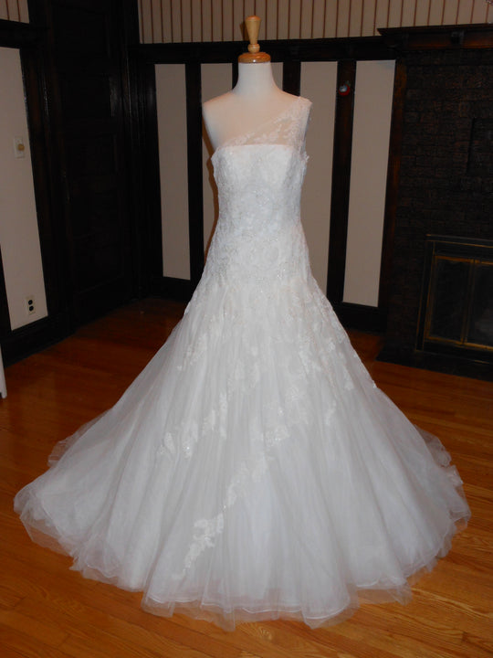 Pronovias Jaia