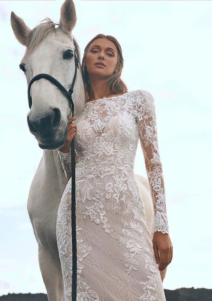 Pronovias Panjin – Nearly Newlywed