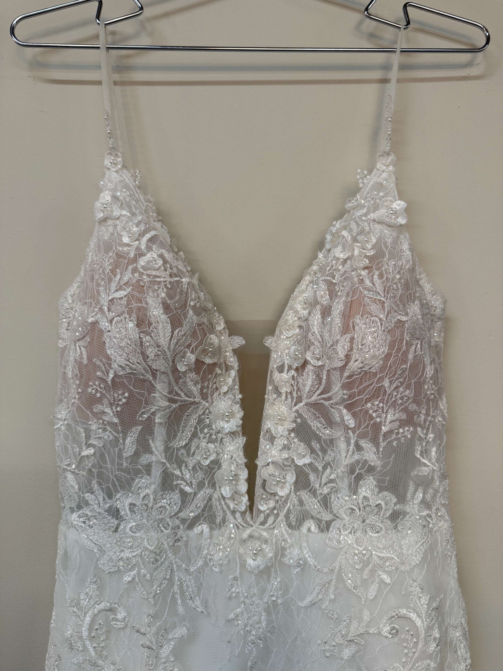 Pronovias Shani – Nearly Newlywed