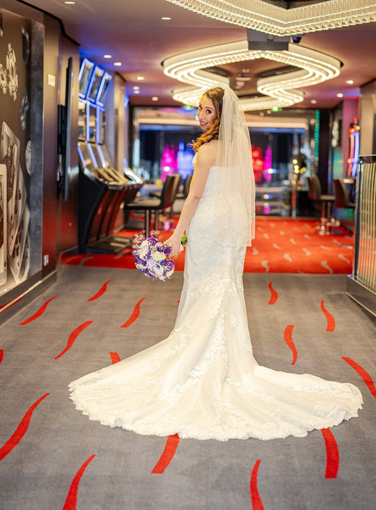 Pronovias Aegir
