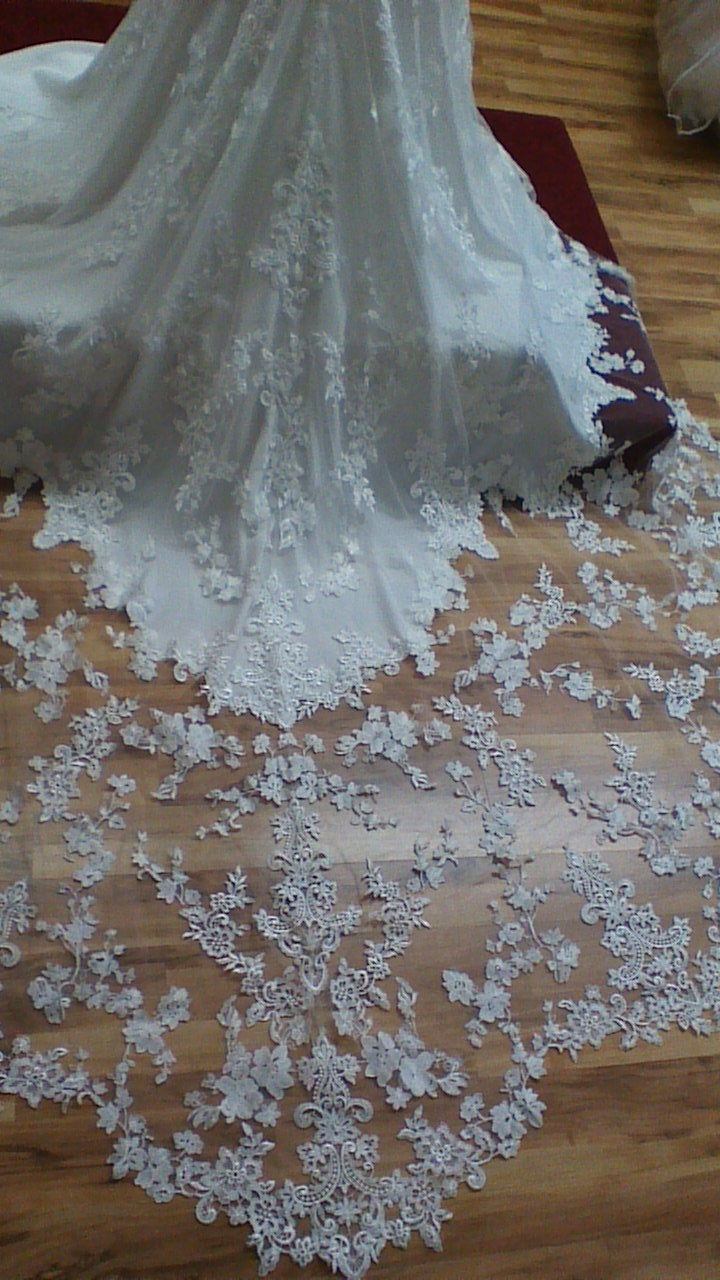 Pronovias Syrinx – Nearly Newlywed Pronovias Syrinx – Nearly Newlywed