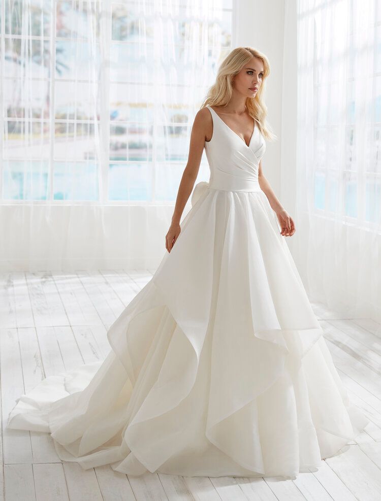 Randy Fenoli Bentley – Nearly Newlywed