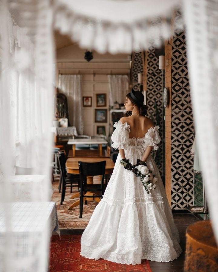 Rara Avis Omela Nearly Newlywed Rara Avis Omela Nearly Newlywed