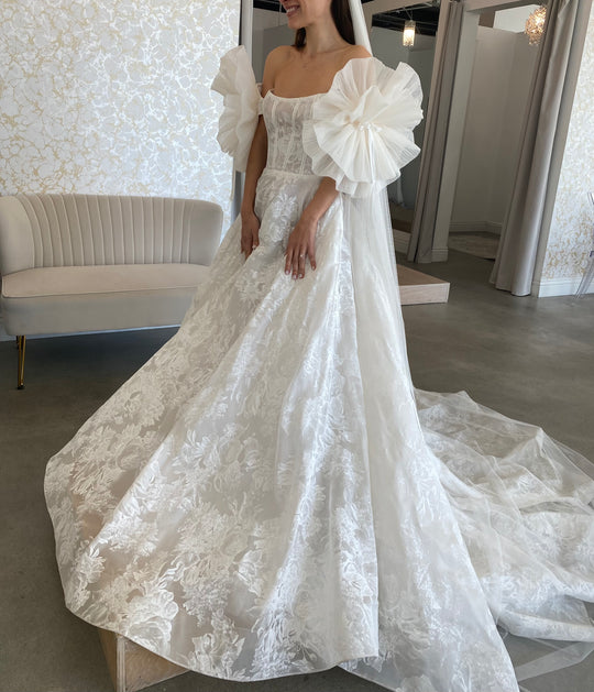 Rivini Colette w/ Sleeves