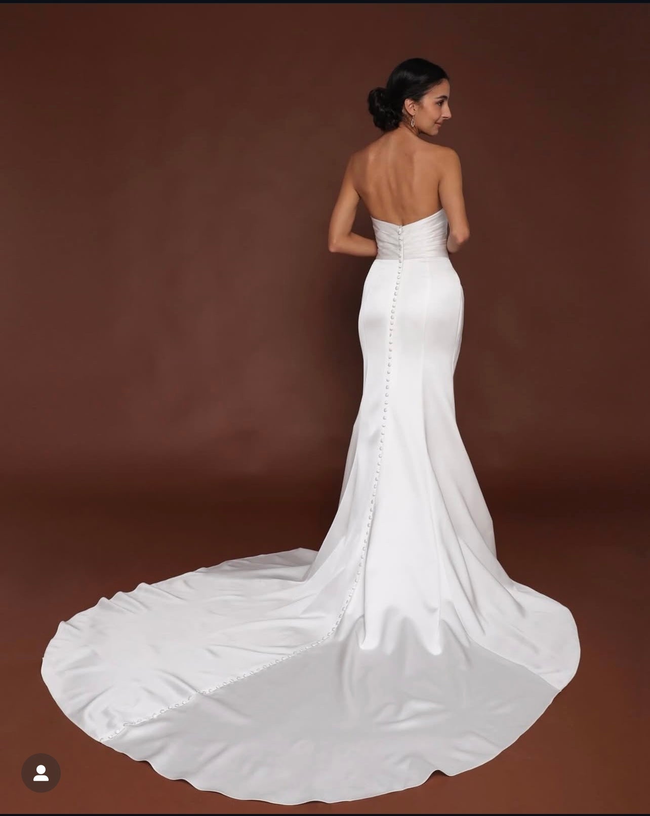 New, Used, & Sample Wedding Dresses - Nearly Newlywed