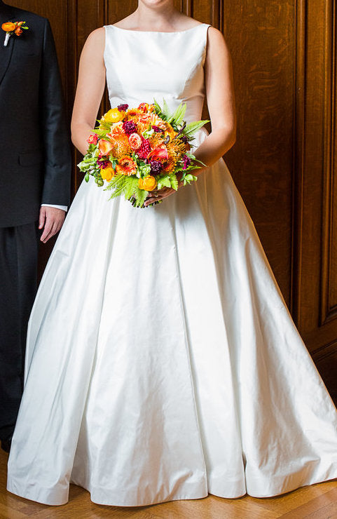 Romona Keveza 05L6018SH