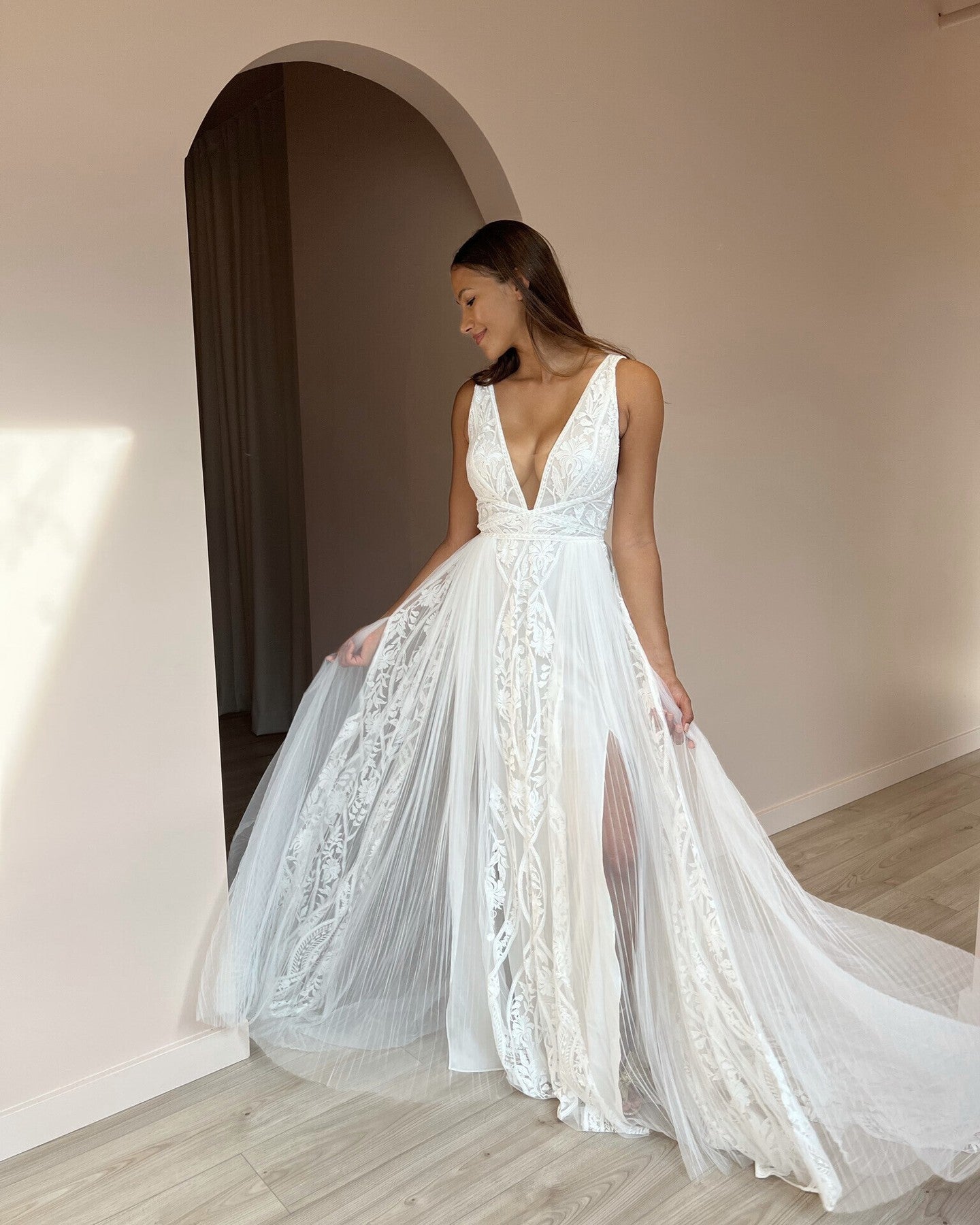 Rue De Seine Nevada – PreOwnedWeddingDresses