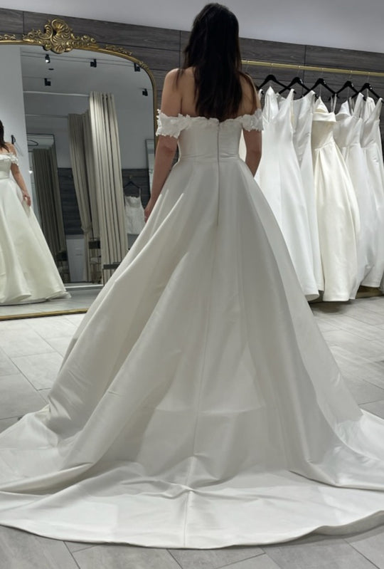 Sareh Nouri Kimberly Michelle