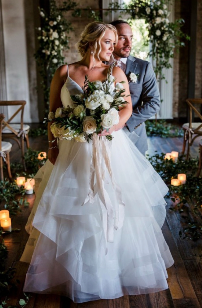 美品 upper hights THE STELLA LUX FLOW 27 Modern Ballgown with Mixed Fabrics | Stella York Wedding Dresses