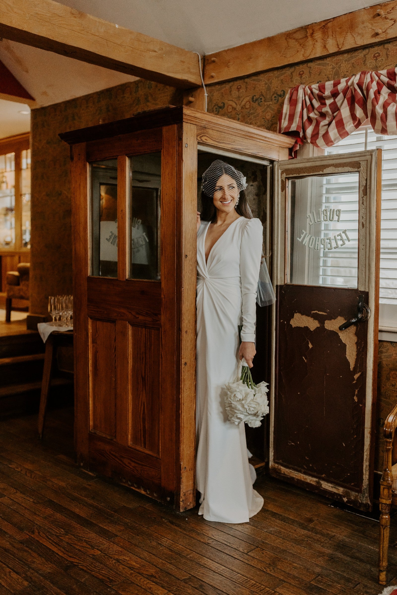 Tadashi Shoji Dawson – Nearly Newlywed