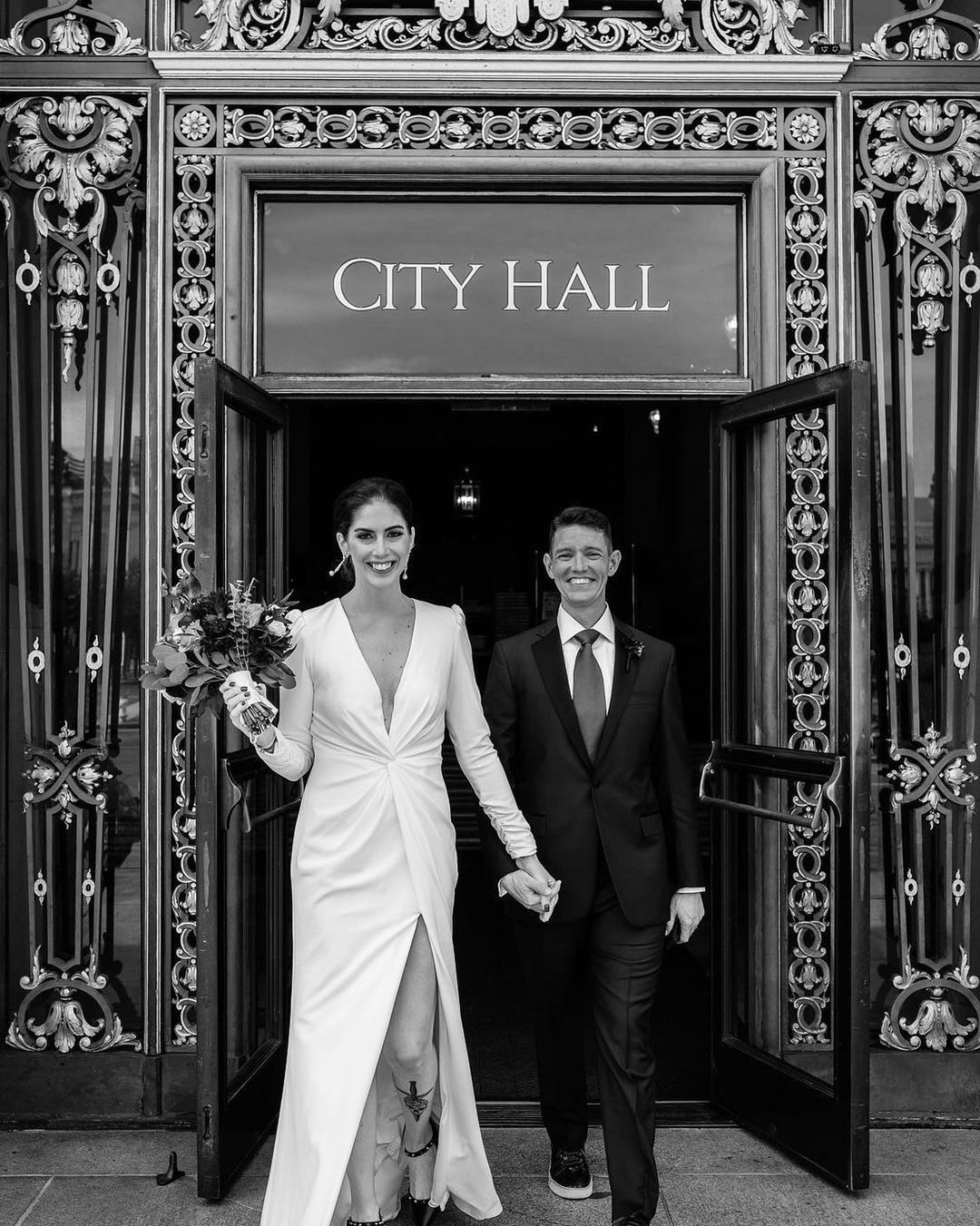 Tadashi Shoji Dawson – Nearly Newlywed