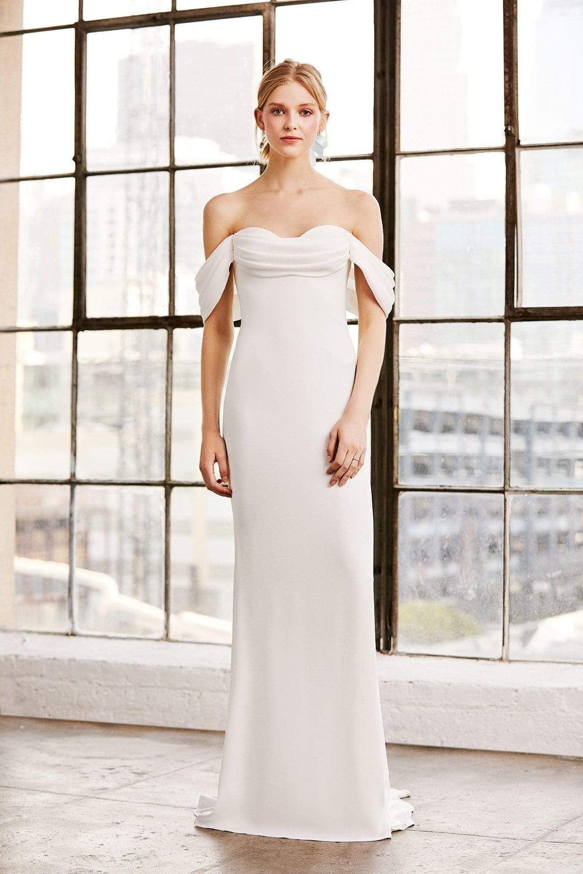 Tadashi Shoji Amy – Nearly Newlywed