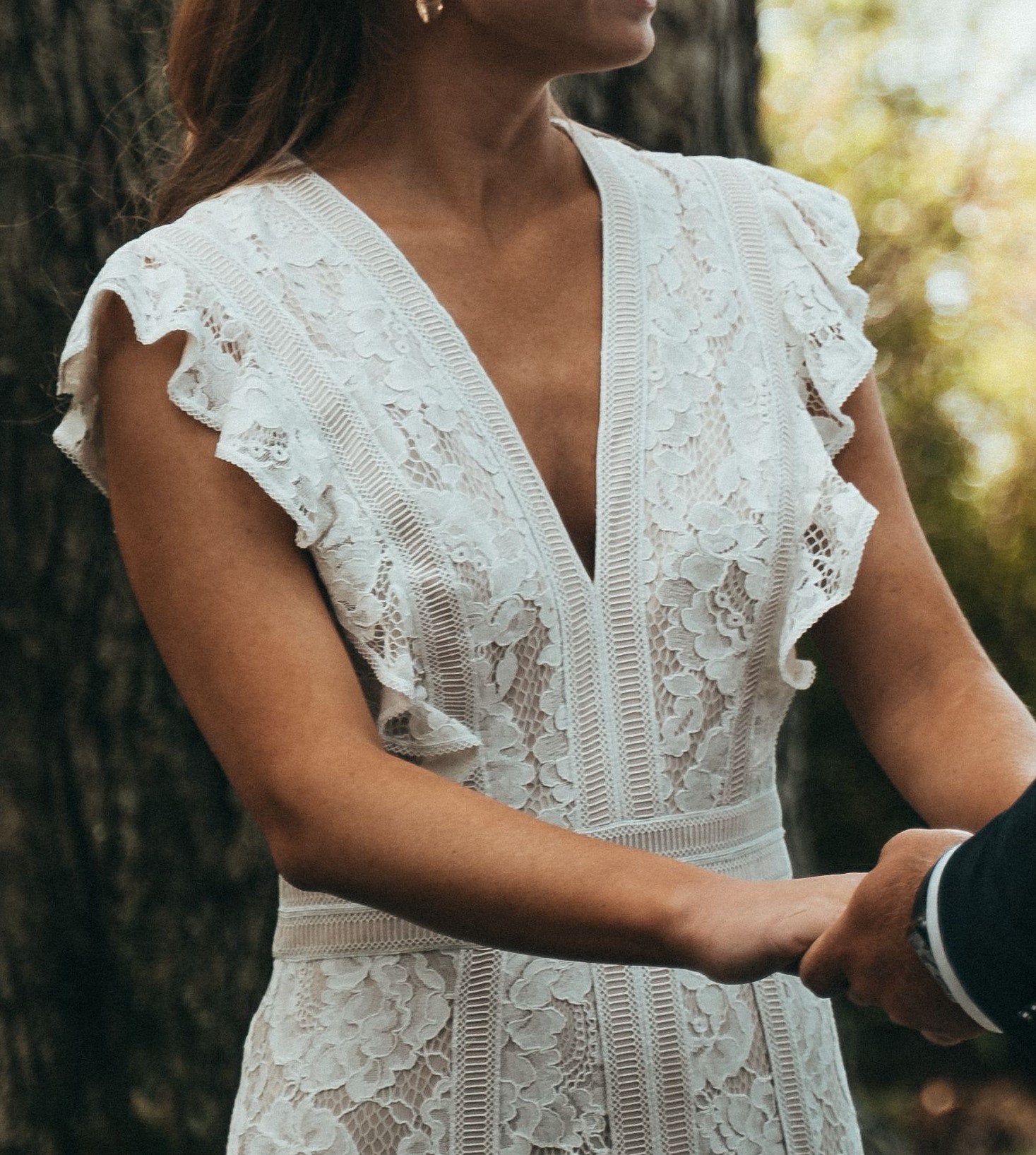 Tadashi Shoji Placid – Nearly Newlywed
