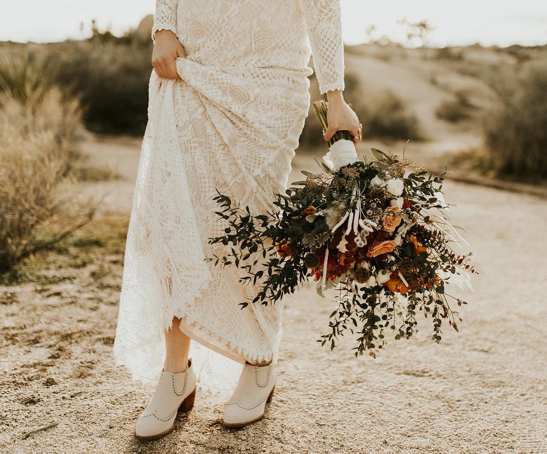 Tadashi Shoji Tenley – Nearly Newlywed