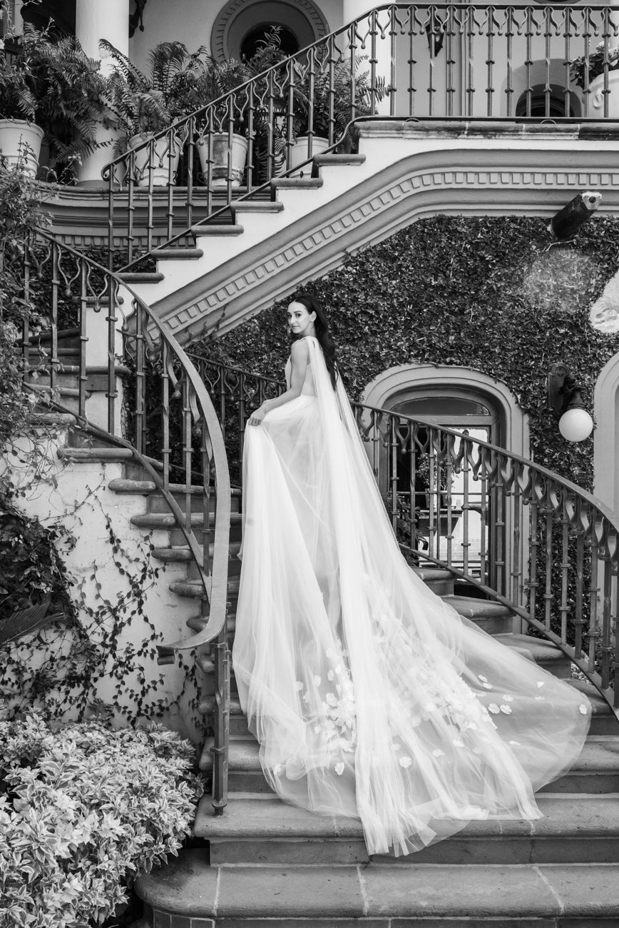 Vera Wang Azalea 112820 – Nearly Newlywed