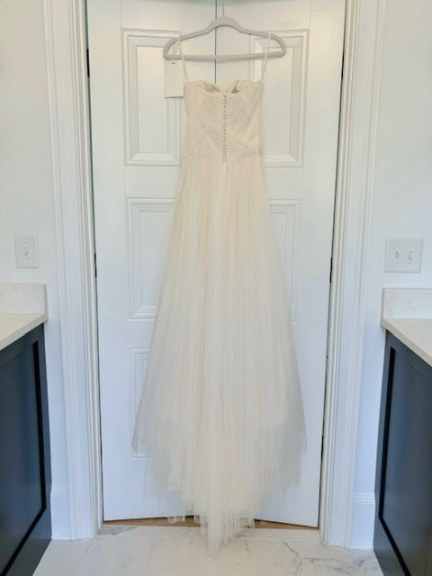 Vera Wang Delaney – Nearly Newlywed