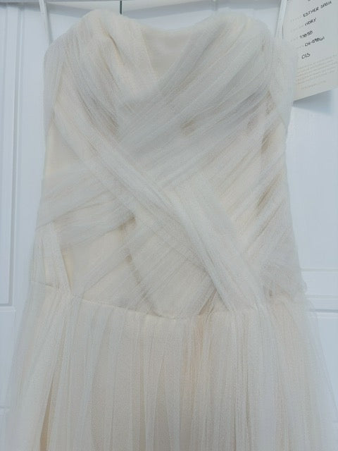 Vera Wang Delaney – Nearly Newlywed