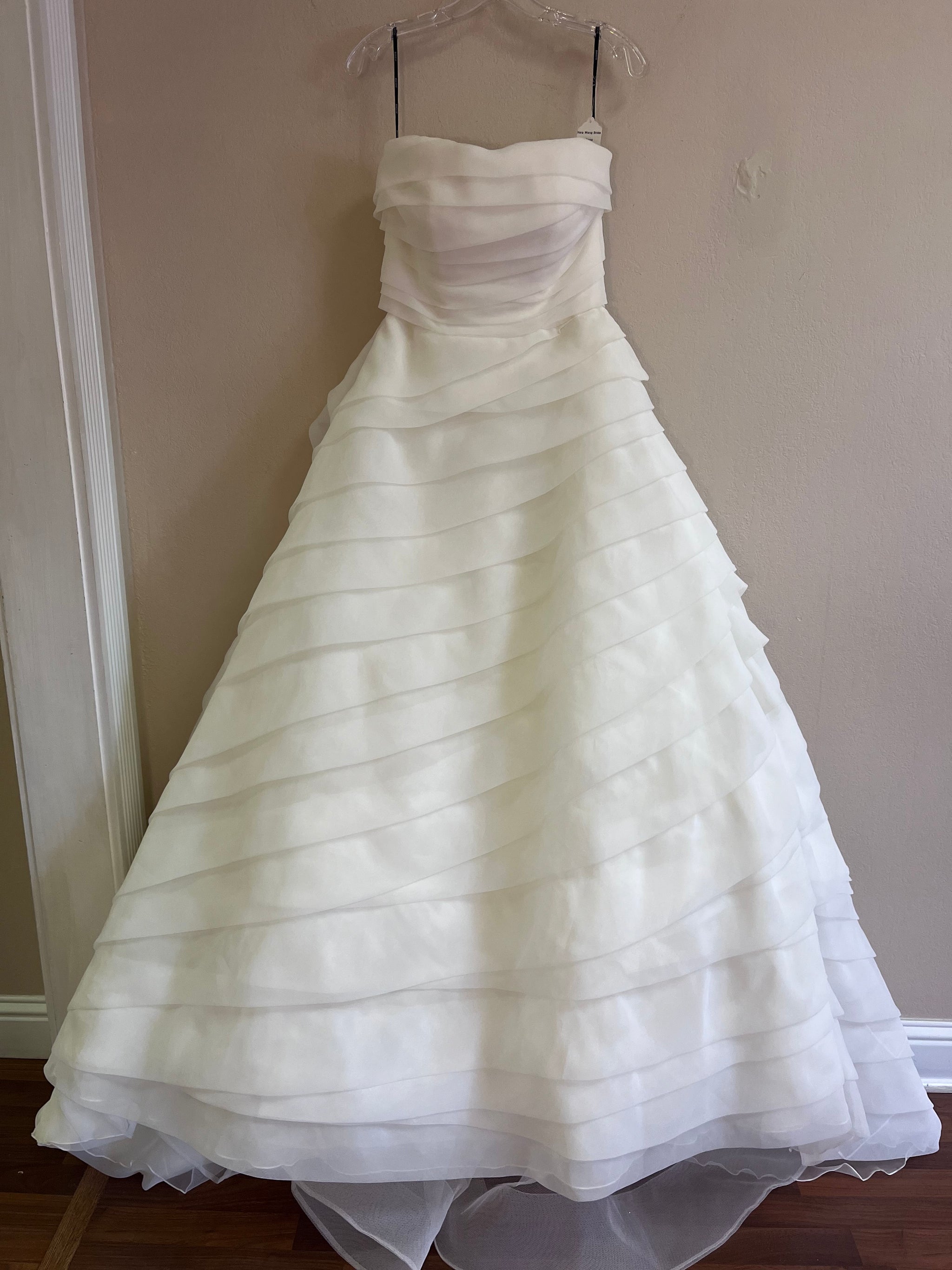 Vera Wang Tiana Nearly Newlywed Vera Wang Tiana Nearly Newlywed