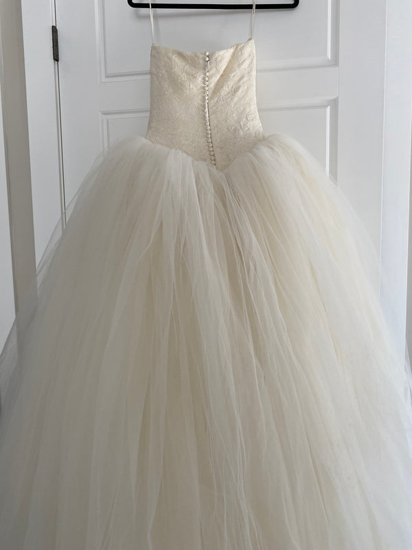 Vera Wang Kate Hudson Bride Wars – Nearly Newlywed