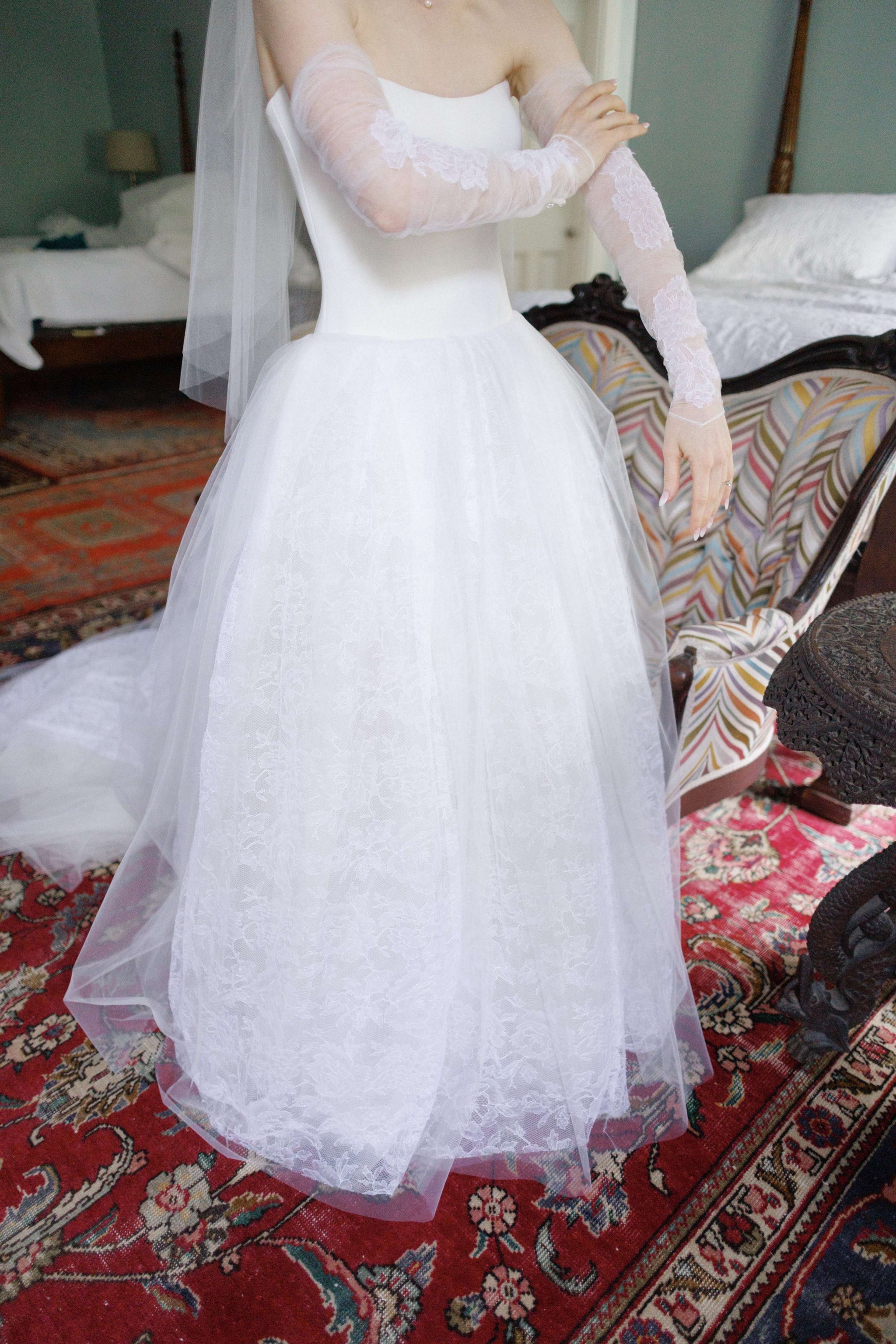 Vera Wang Wedding Dresses For Sale – Nearly Newlywed