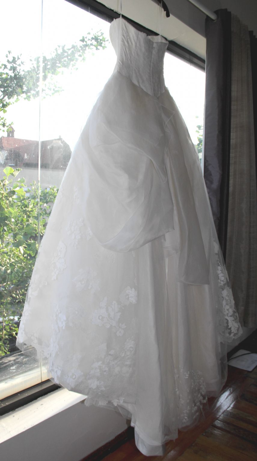 Vera Wang Natascha – Nearly Newlywed