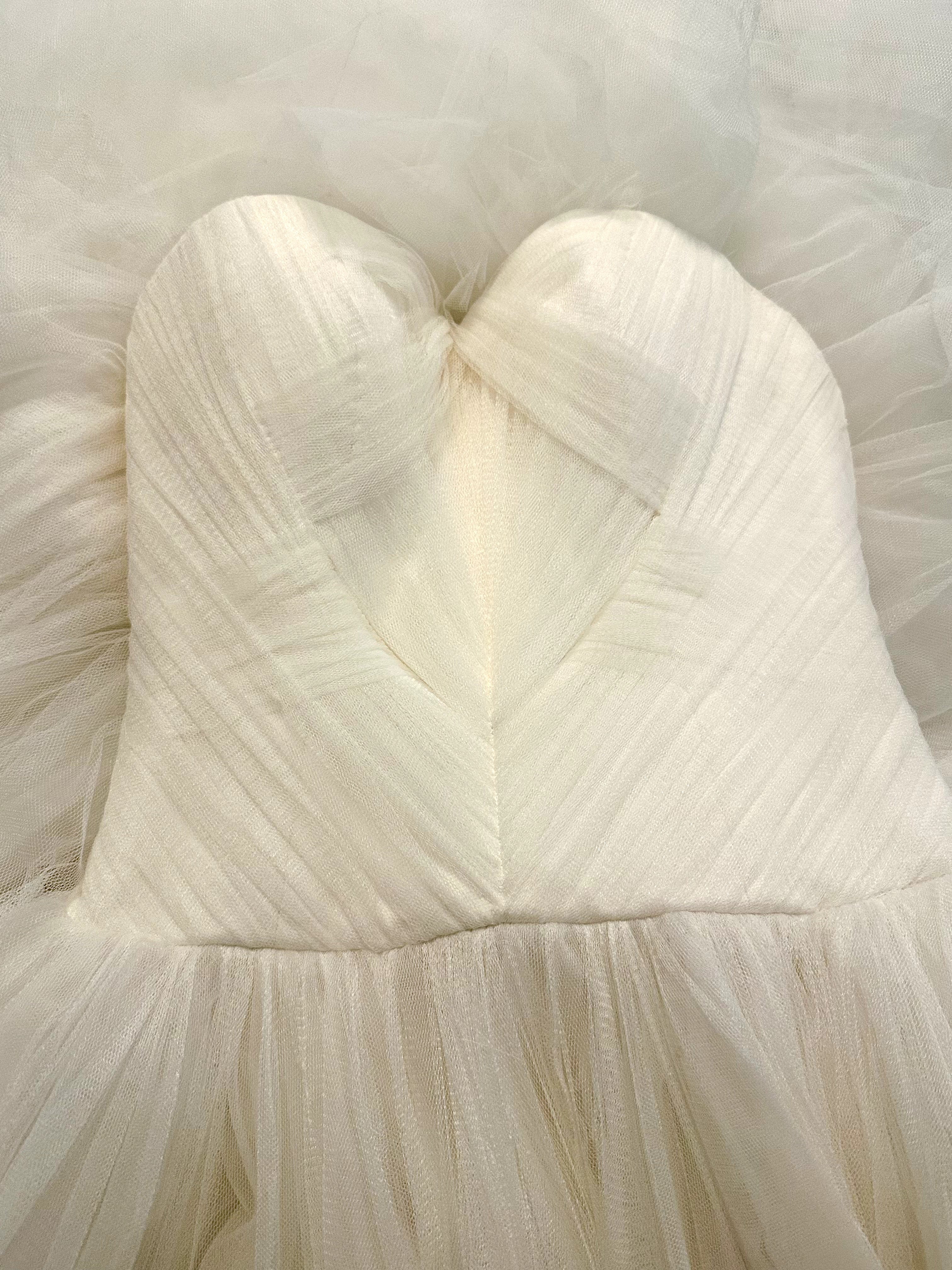 Vera Wang Octavia – Nearly Newlywed