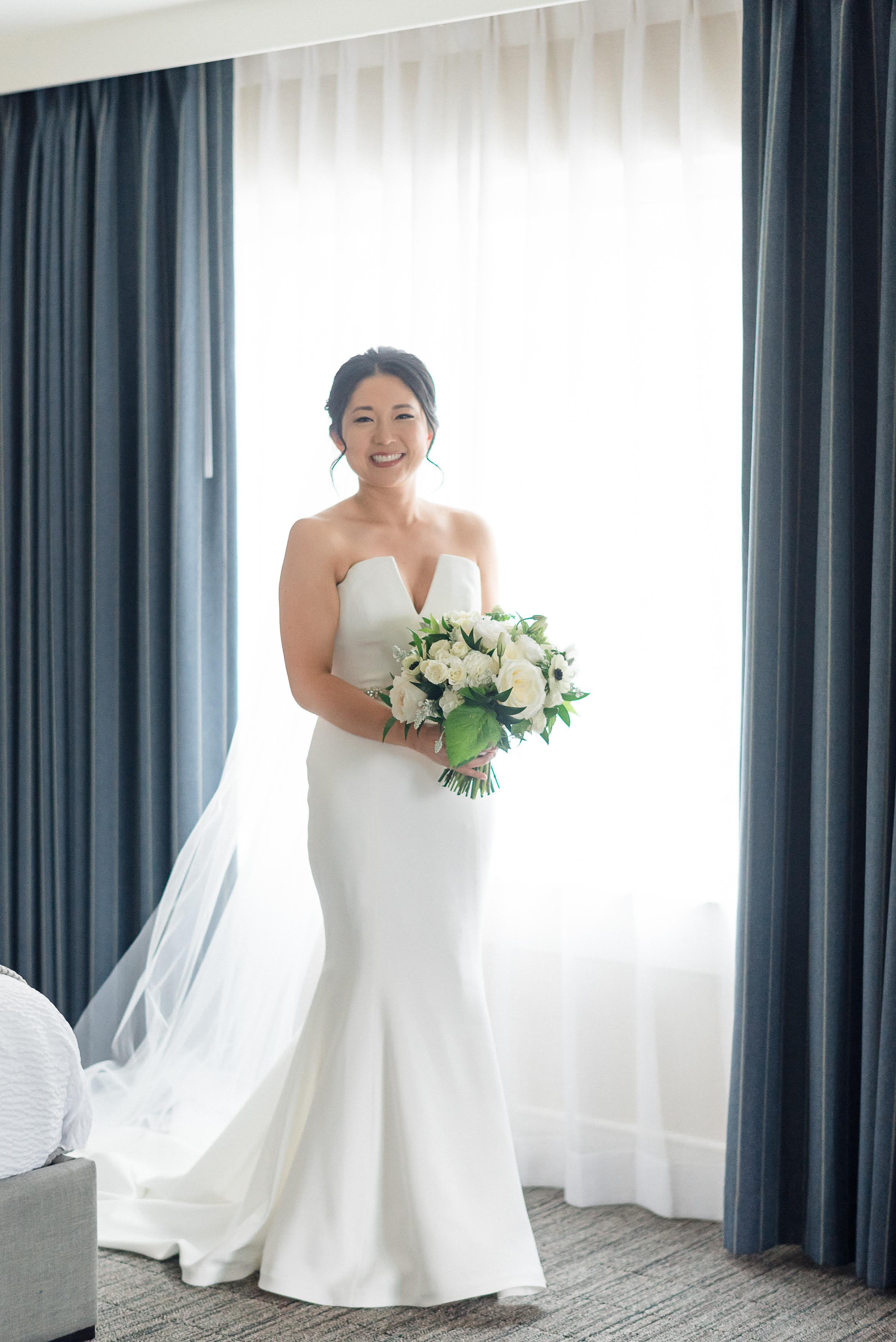 Vera Wang Jocelyn – Nearly Newlywed