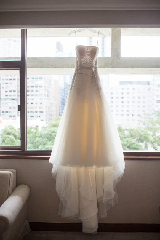 Vera Wang White VW351062