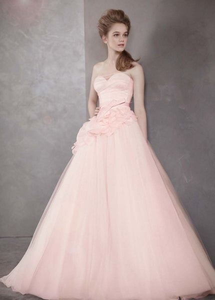 Vera Wang White by Vera Wang - Blush Gown – PreOwnedWeddingDresses