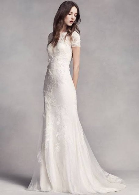 Wedding dresses for shops petite brides vera wang