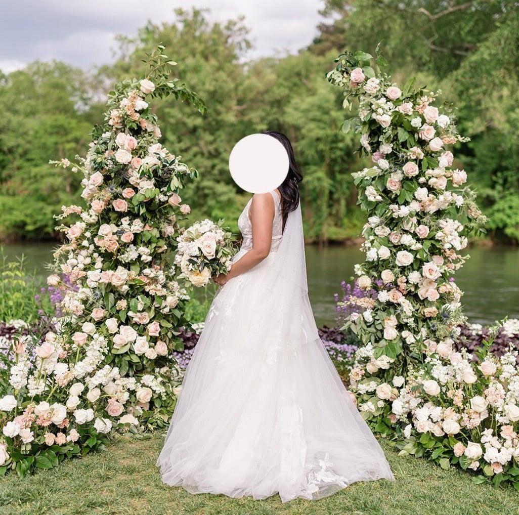 WILLOWBY Galatea 50704 Nearly Newlywed