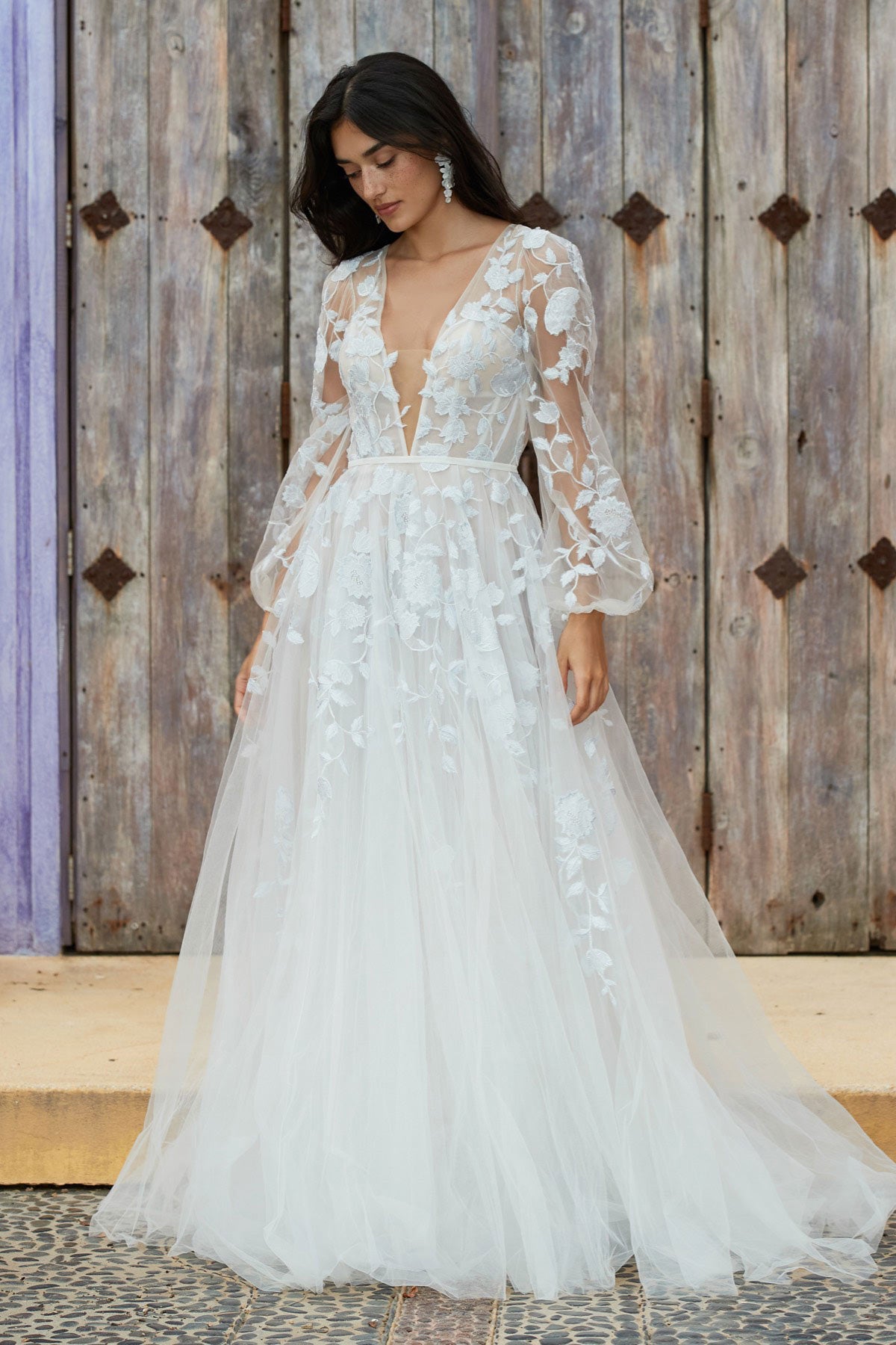 WILLOWBY Olena – Nearly Newlywed