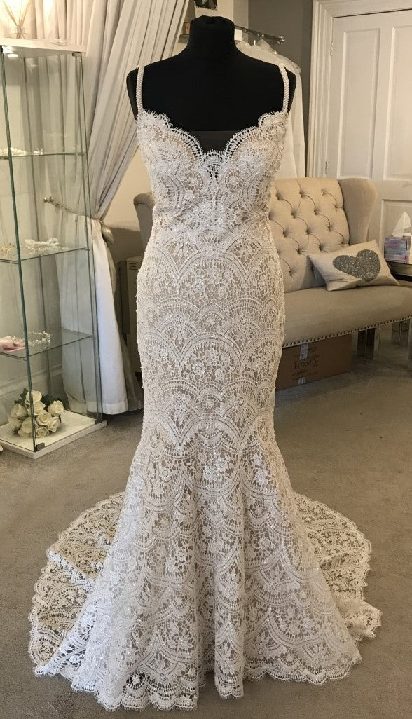 Wtoo Elise – Nearly Newlywed