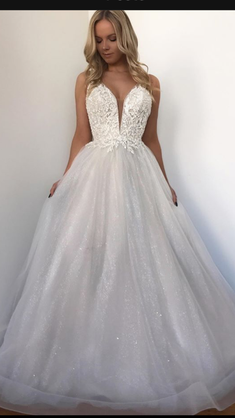 Adrianna Papell 31102 PreOwnedWeddingDresses